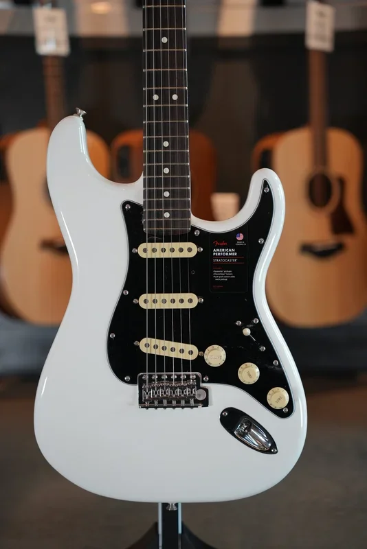 American Performer Stratocaster® Arctic White