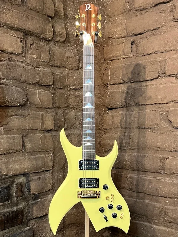 B.C. Rich – Rich Bich – Butter Cream (New)