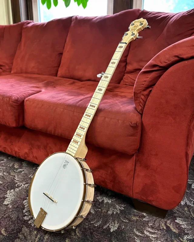 Deering Goodtime Openback Banjo