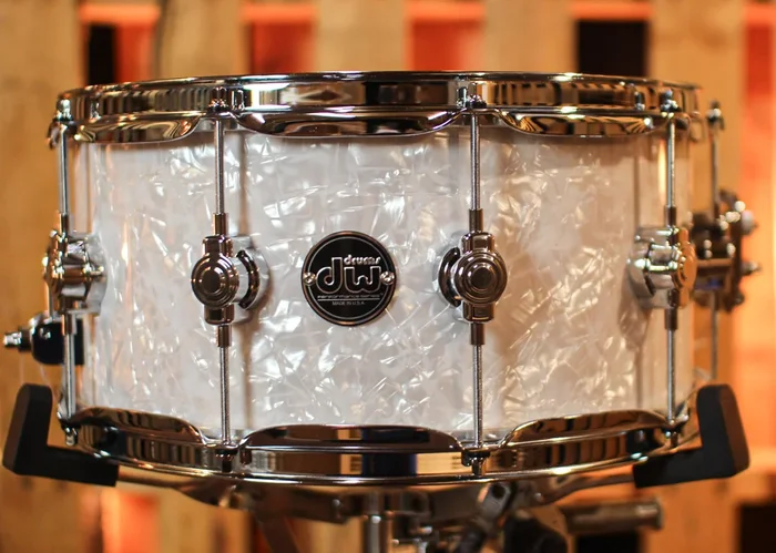 DW Performance White Marine Pearl Snare Drum – 6.5×14
