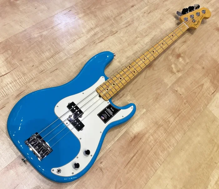 Fender American Professional II Precision Bass Miami Blue