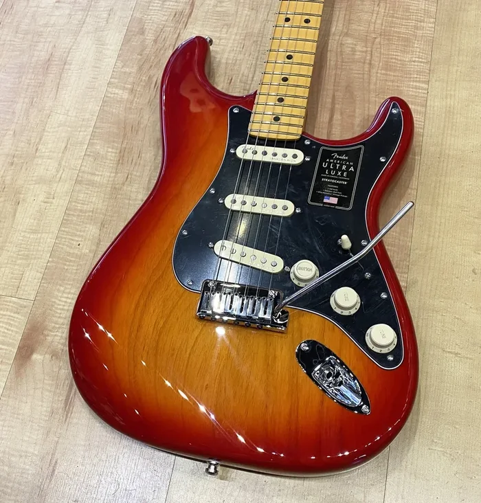 Fender American Ultra Luxe Stratocaster Electric Guitar Plasma Red Burst
