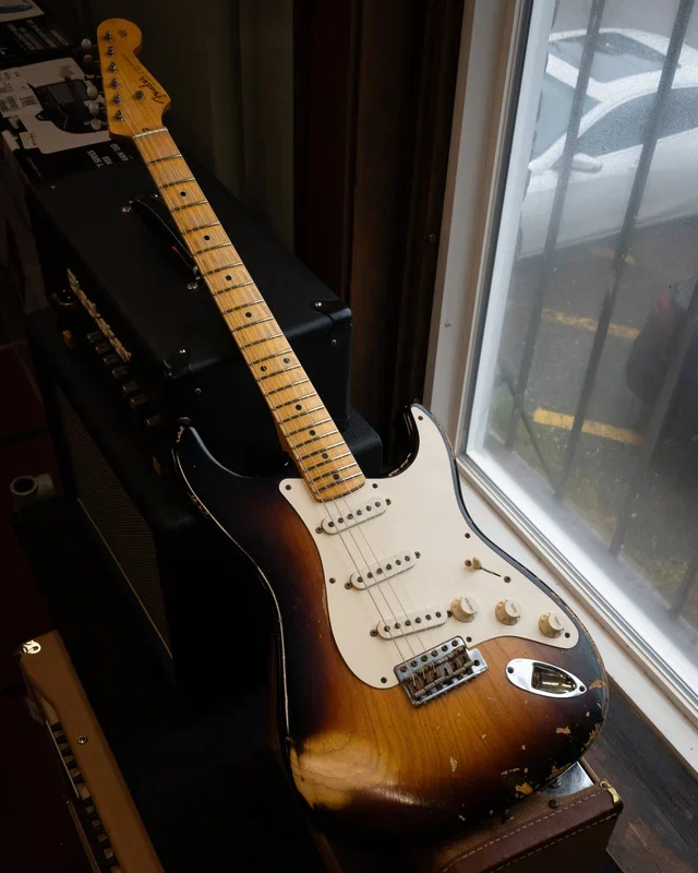 Fender Masterbuilt ’55 Relic Stratocaster Electric Guitar (2009)