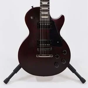 Gibson Les Paul Modern Studio – Wine Red Satin with Ebony Fingerboard