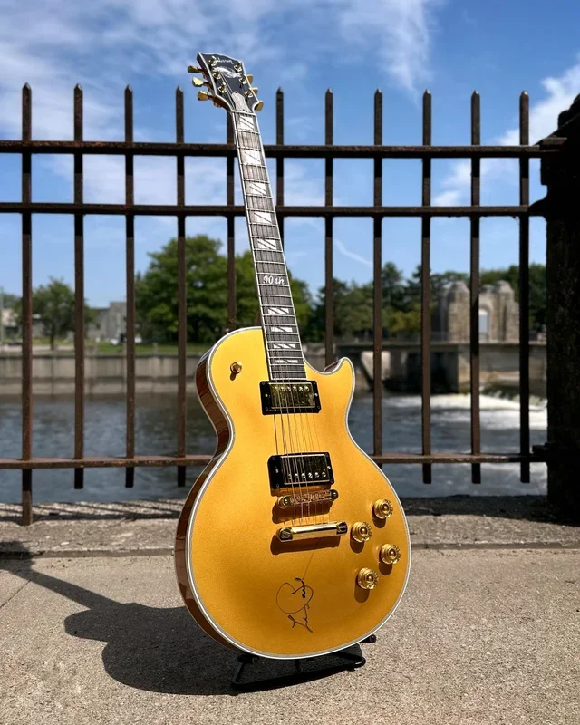 Gibson Les Paul Supreme Goldtop 90th Birthday Limited Edition Electric Guitar (2005)
