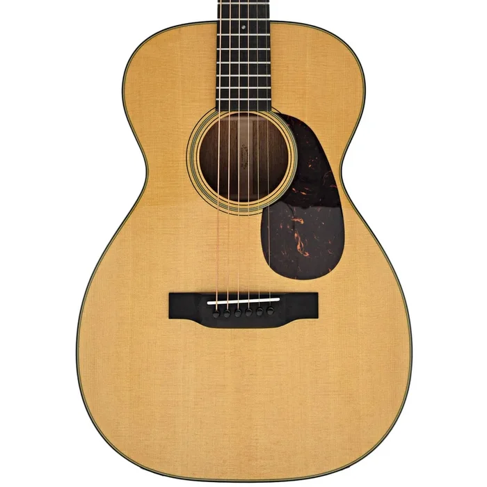 Martin 0-18 Guitar & Case