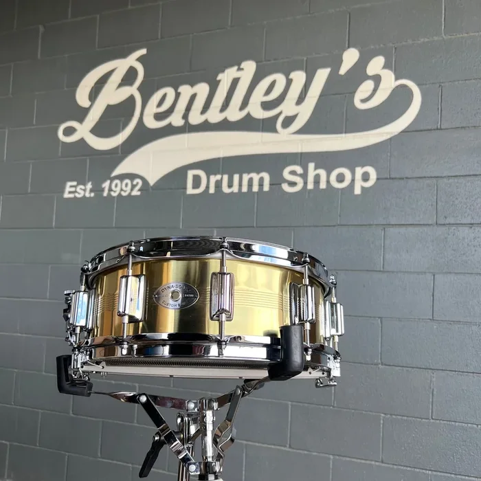 Rogers B7 Line Dyna-Sonic 5×14 ” Brass Snare Drum