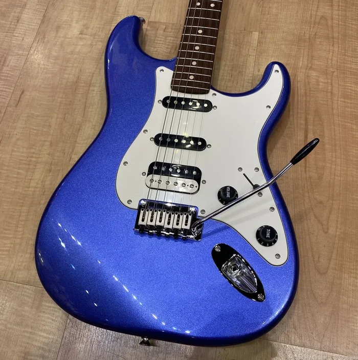 Squier Contemporary Stratocaster HSS Electric Guitar Ocean Blue Metallic