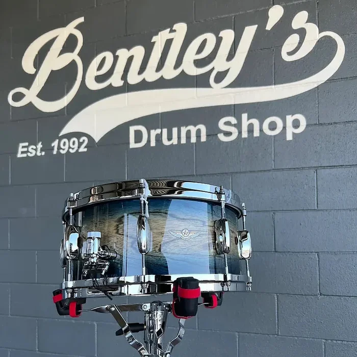 TAMA TWS1465-AIJB STAR Walnut 6.5×14 ” Snare Drum in Indigo Japanese Sen Burst