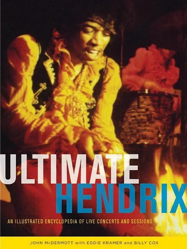 Ultimate Hendrix Softcover (Softcover Book)