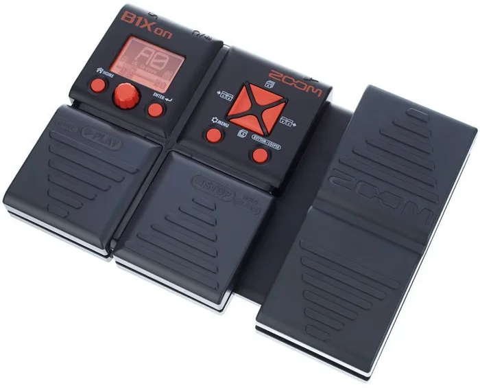 Zoom B1Xon Bass Guitar Multi Effect Pedal